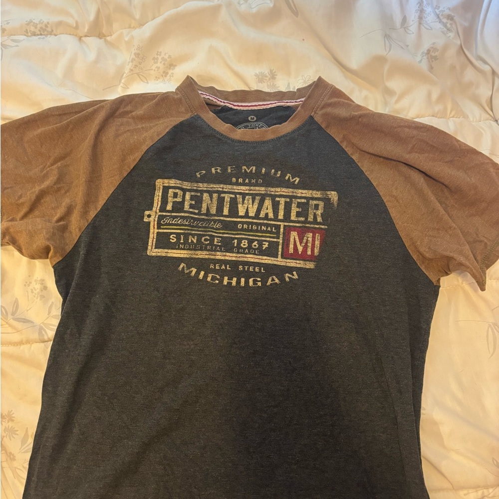 Men's Brown and Black Raglan Shirt